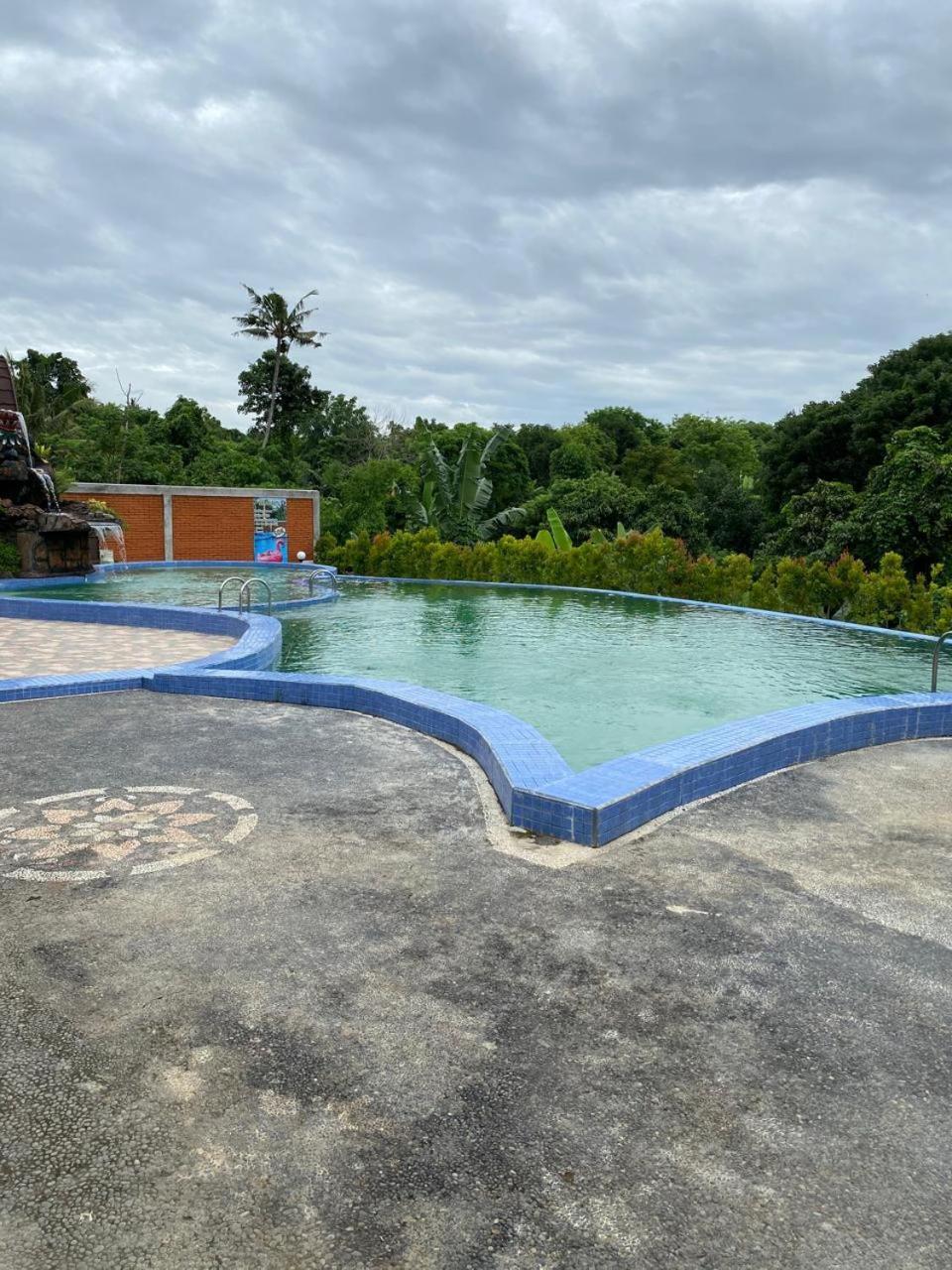 Sri Abi Ratu